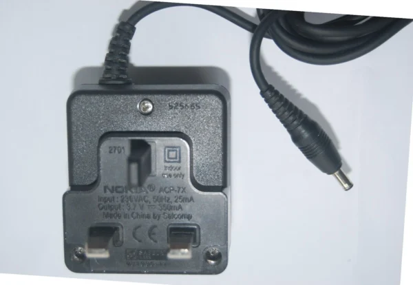 GenuinNokia ACP-7X Mains Charger for Nokia Phones with the 3.5 mm Thick Pin Grade A price in Pakistan
